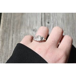 alternative raw diamond engagement ring raw crystal size 4 5 6 7 8 8 9 1…